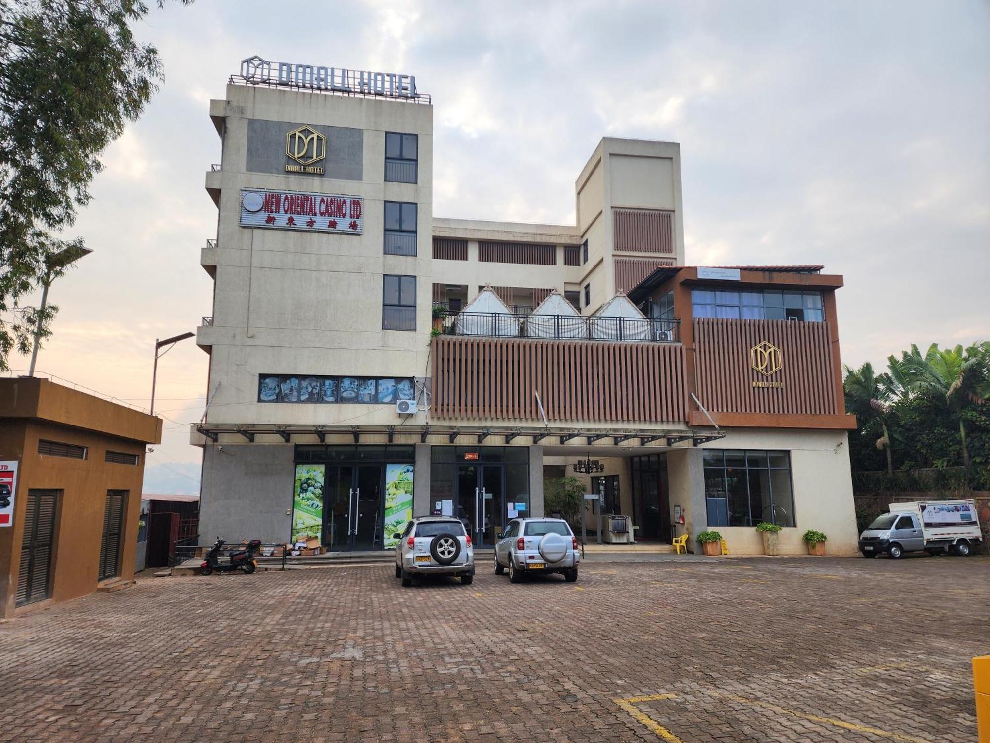 Dmall Hotel Kigali Extérieur photo