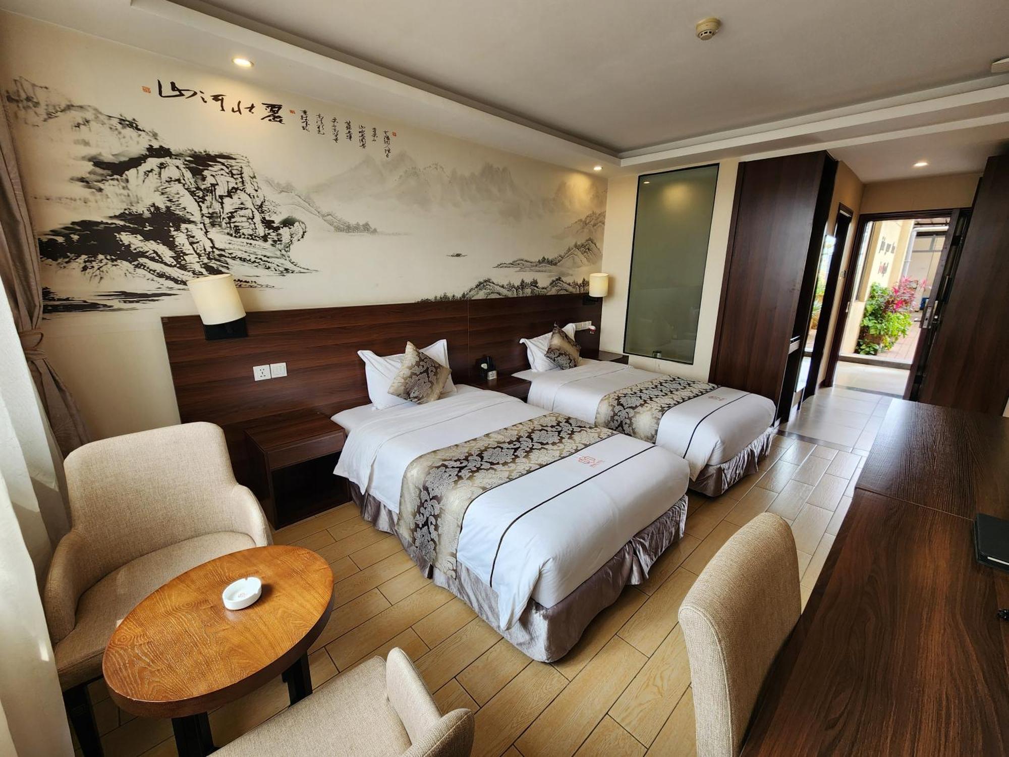 Dmall Hotel Kigali Extérieur photo