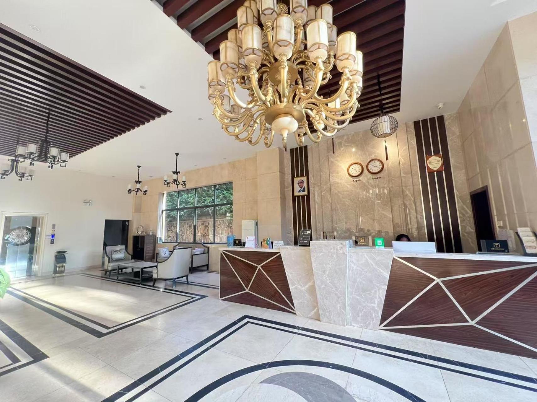 Dmall Hotel Kigali Extérieur photo