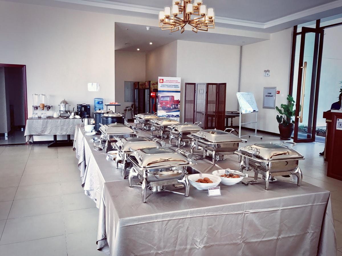 Dmall Hotel Kigali Extérieur photo